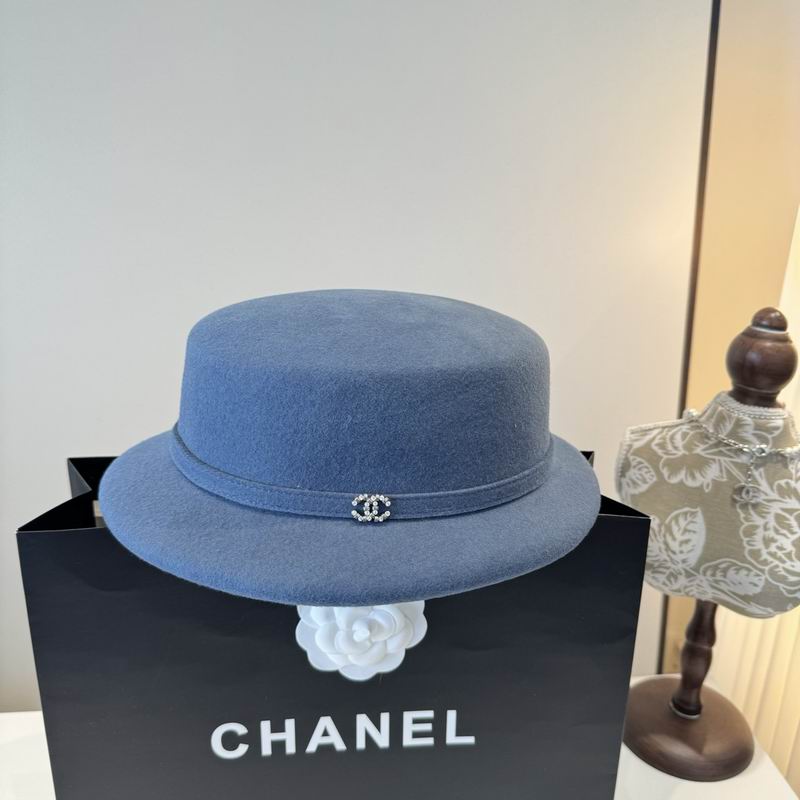 Chanel top hat 020308